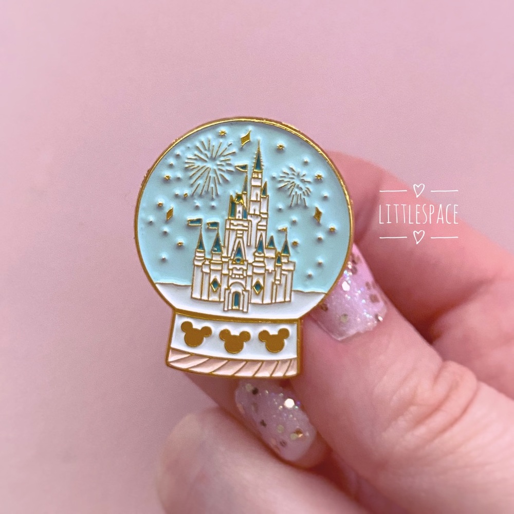 ✨ Pastel Disney Castle Pin ✨